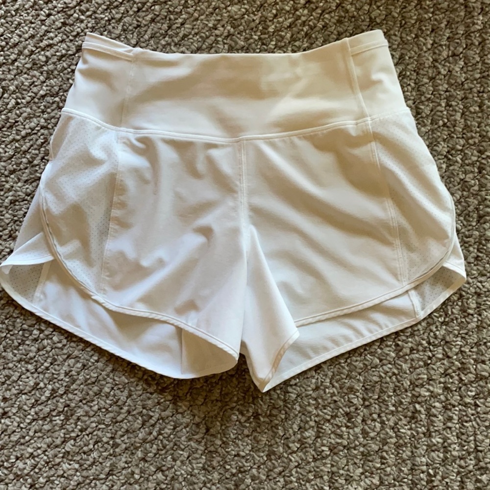 Lululemon White Shorts Size 4 EUC